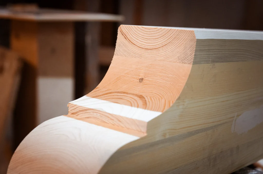 Legno lamellare di prima scelta lavorato artigianalmente Trepiù - Costruzioni in Legno